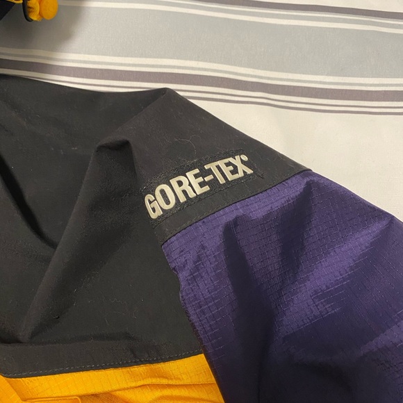 Sierra DesignsGoretex Shell Jacket - Picture 8 of 16